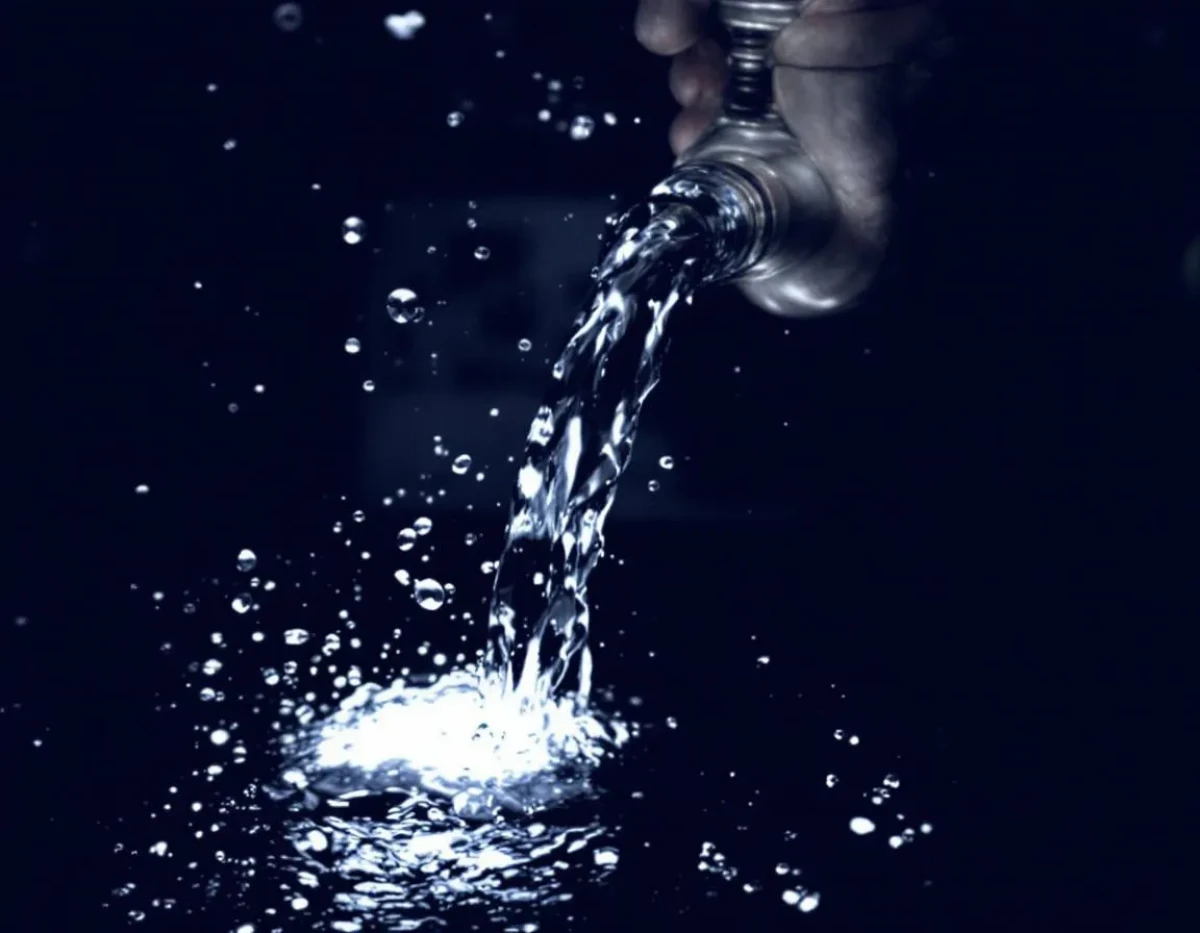 La protection des sources d'eau potable : cadre juridique et enjeux environnementaux